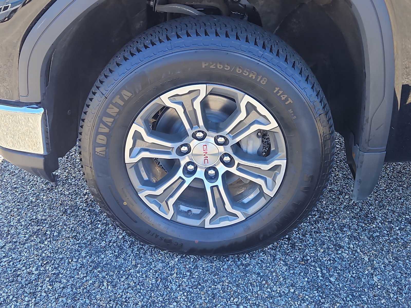 Certified 2025 GMC Sierra 1500 SLT AWD/4WD image 7