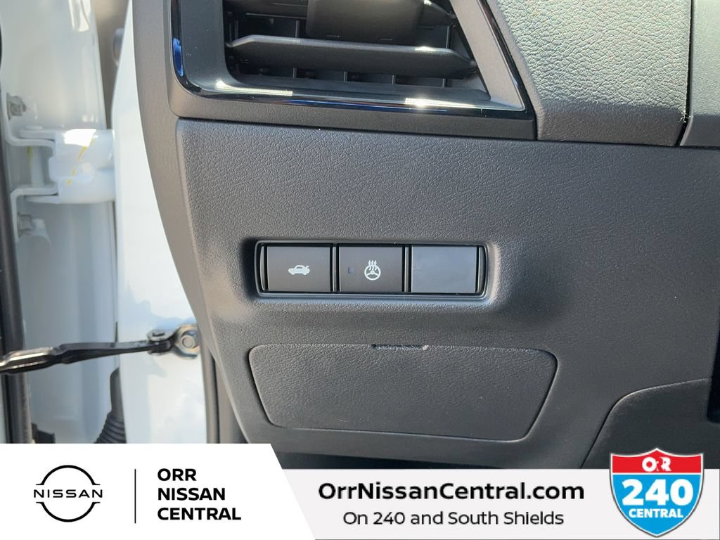 New 2026 Nissan Sentra SV w/ SV Convenience Package FWD image 18