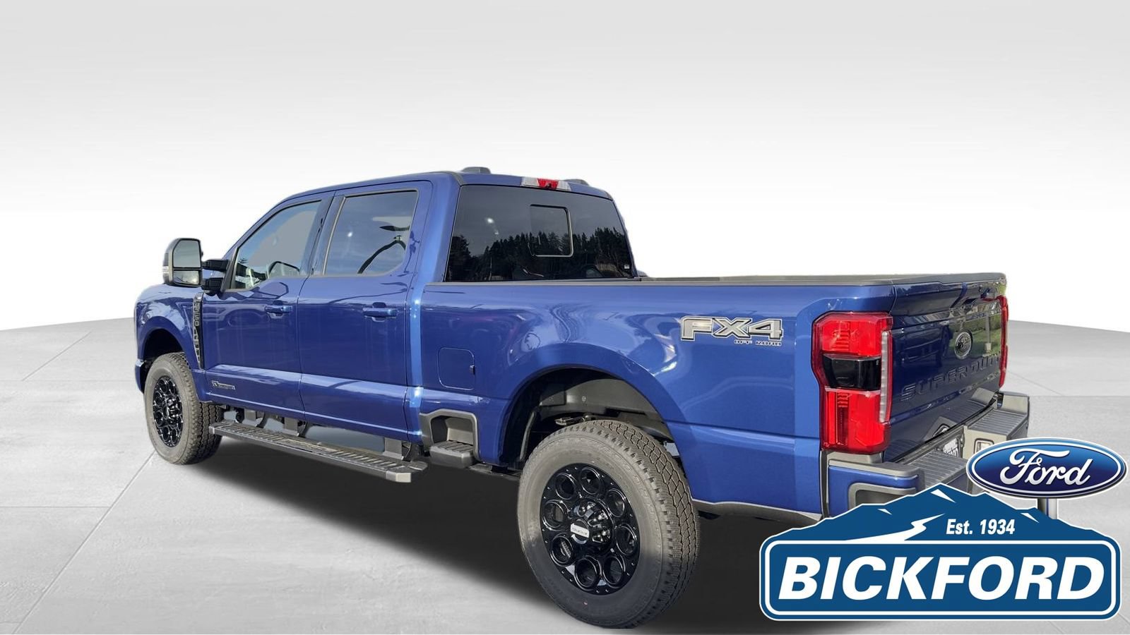 New 2026 Ford F250 XLT w/ XLT Premium Package AWD/4WD image 8