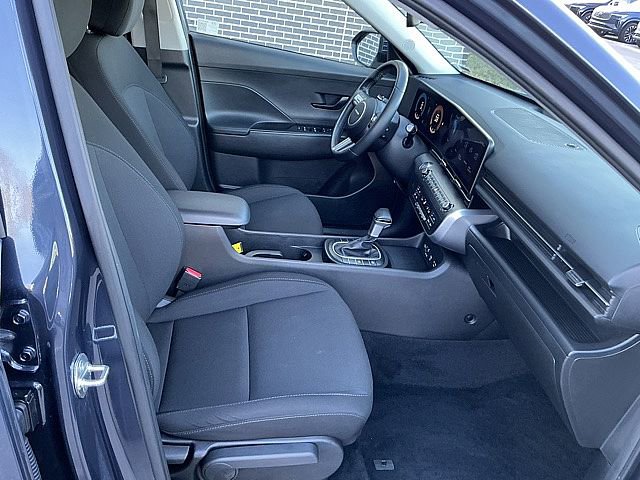 Used 2025 Hyundai Kona SEL image 20