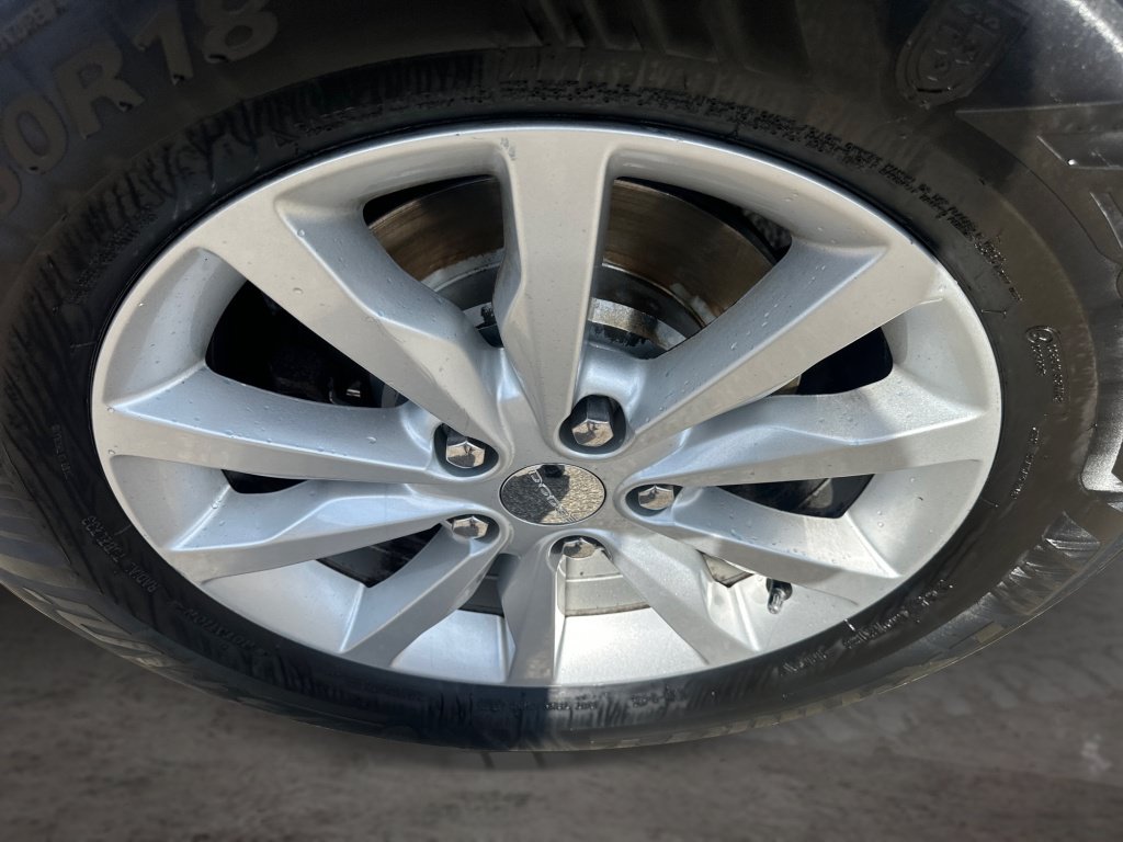 Used 2014 Dodge Durango SXT AWD/4WD image 19