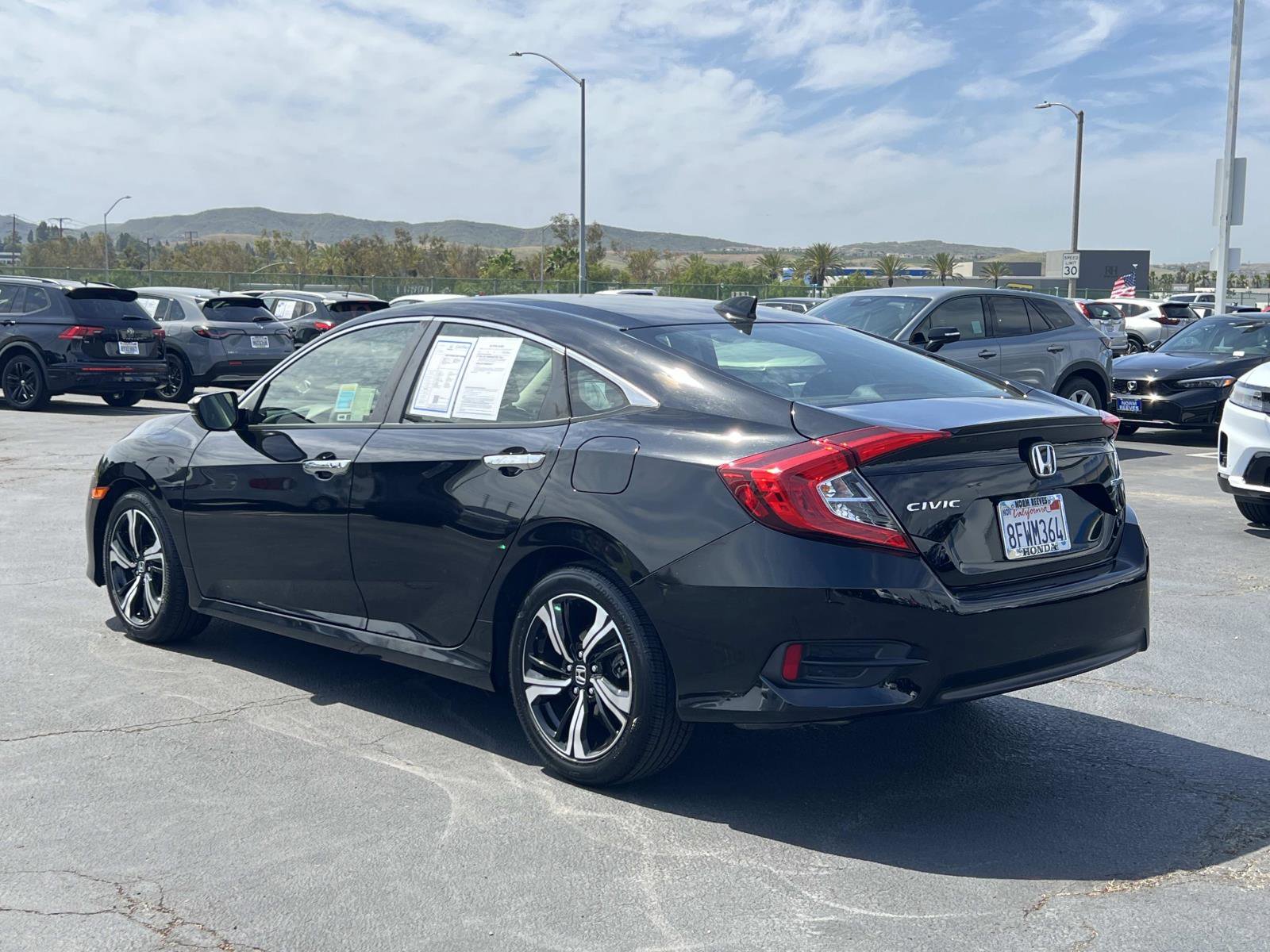 Used 2018 Honda Civic Touring image 3