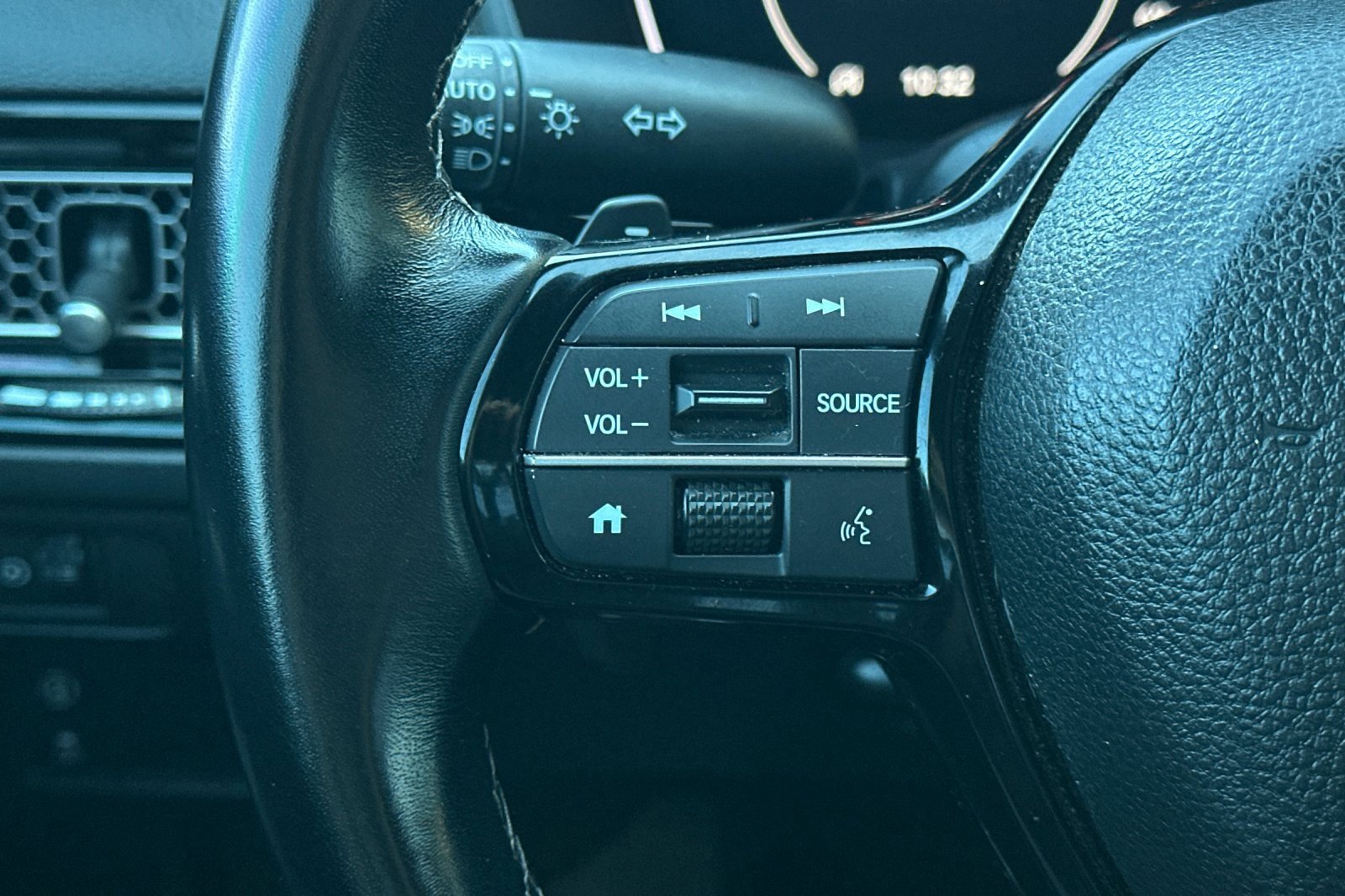 Used 2022 Honda Civic Sport image 29