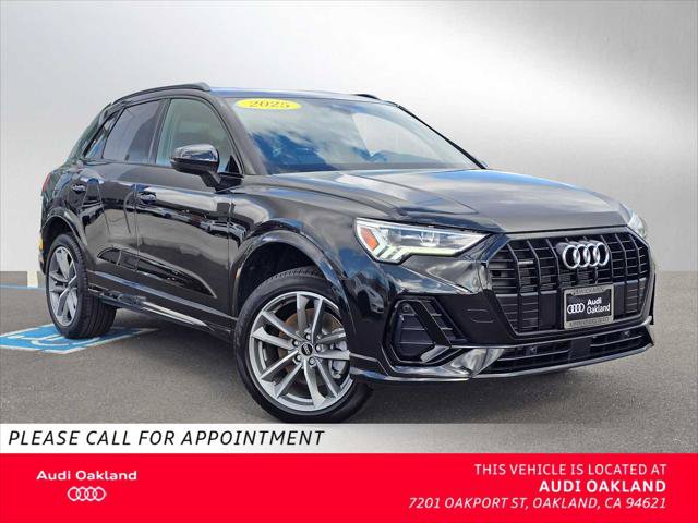 Used 2025 Audi Q3 2.0T Premium w/ Black Optic Sport Package AWD/4WD image 1