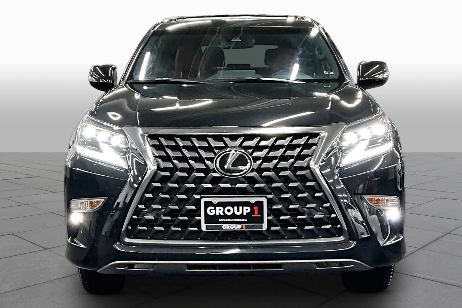 Used 2023 Lexus GX 460 Premium w/ Premium Package AWD/4WD image 4