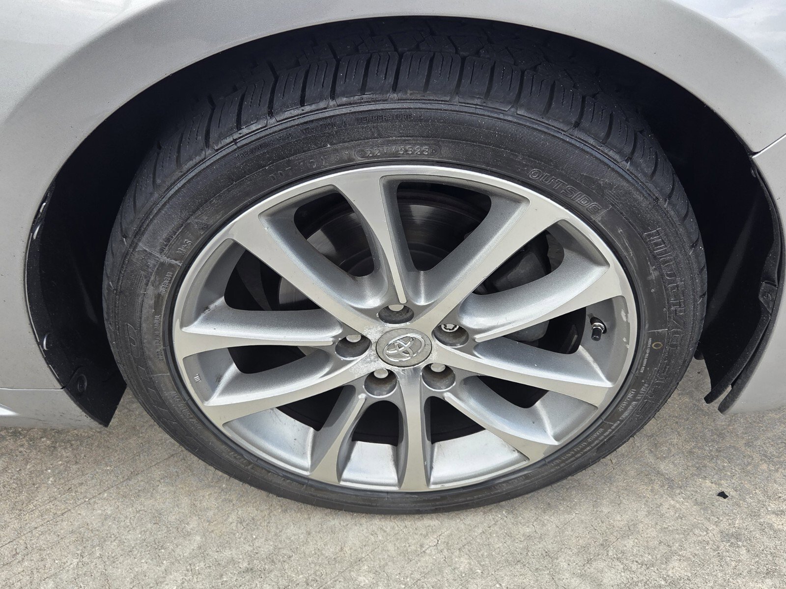 Used 2015 Toyota Avalon XLE Touring FWD image 11