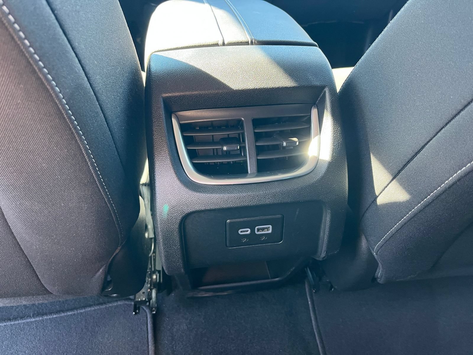 Used 2025 Chevrolet Blazer LT FWD image 22