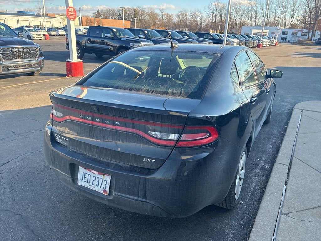 Used 2016 Dodge Dart SXT image 3