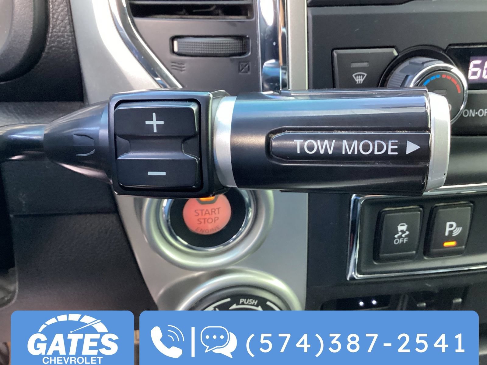 Used 2019 Nissan Titan SL w/ Texas Titan Edition AWD/4WD image 32