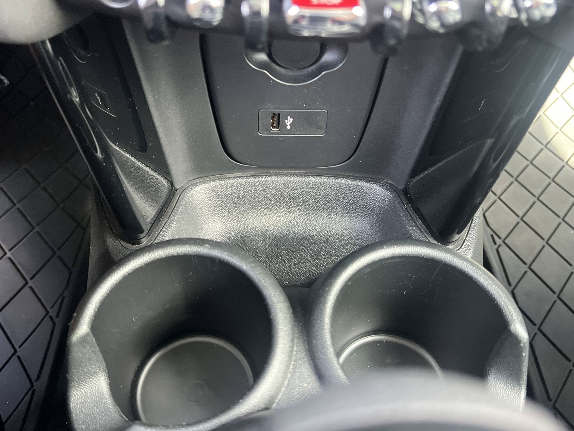 Used 2023 MINI Cooper S FWD image 6