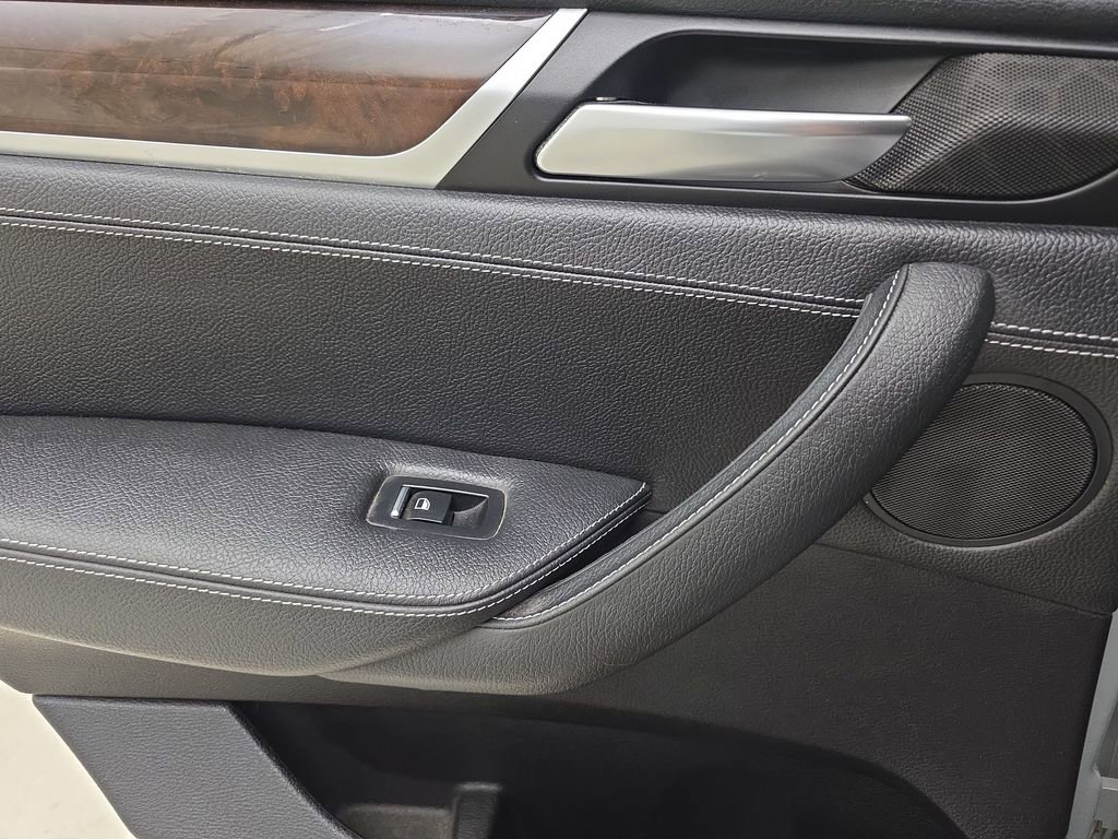 Used 2015 BMW X3 xDrive28i image 26