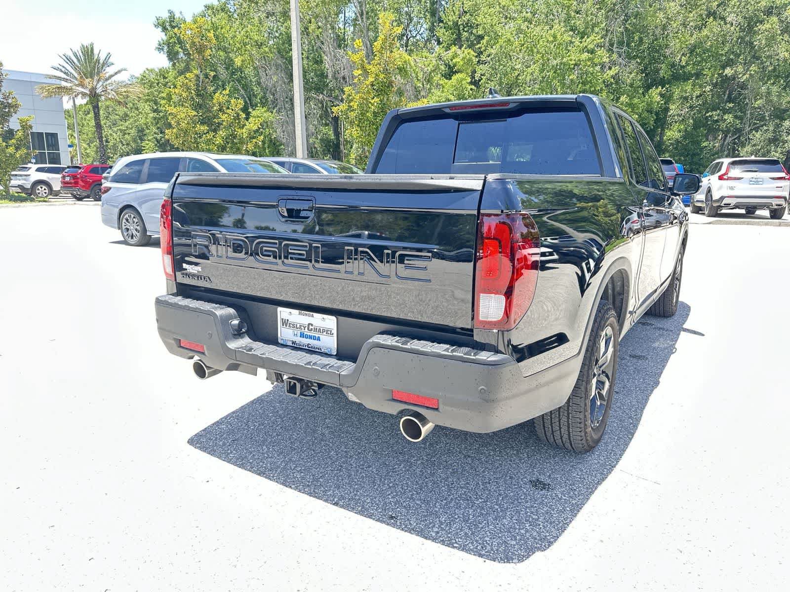 Used 2026 Honda Ridgeline Black Edition image 6