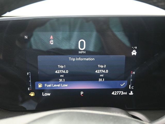 Used 2024 Buick Encore GX Sport Touring AWD/4WD image 9