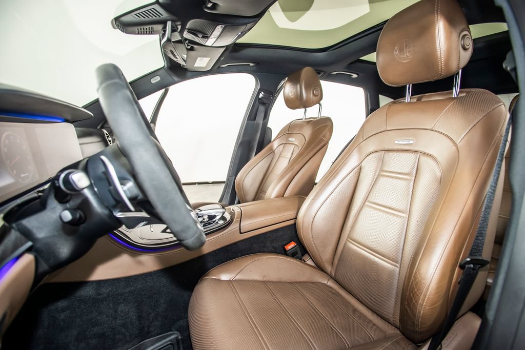 Used 2020 Mercedes-Benz E 63 AMG S image 3