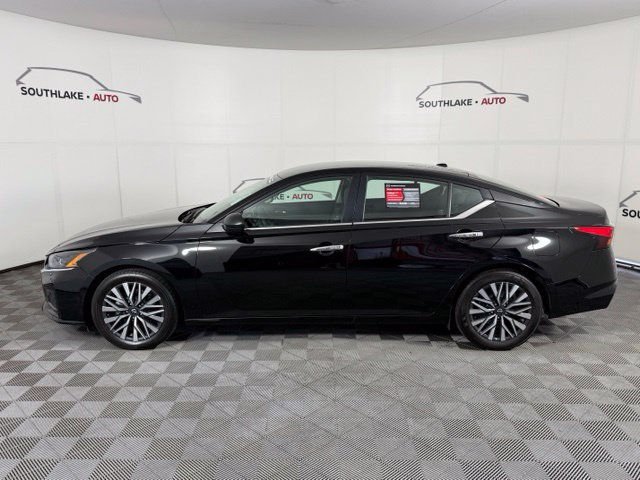 Certified 2024 Nissan Altima 2.5 SV FWD image 4
