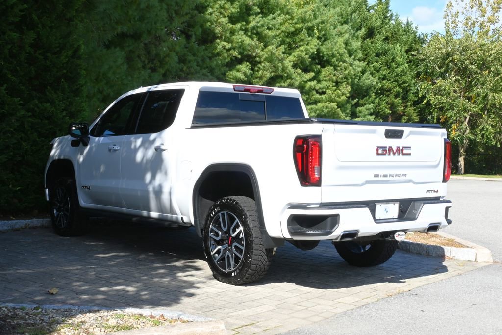 Used 2024 GMC Sierra 1500 AT4 w/ Technology Package image 5