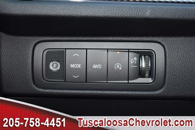New 2027 Chevrolet Traverse Z71 w/ Enhanced Driving Package AWD/4WD image 35