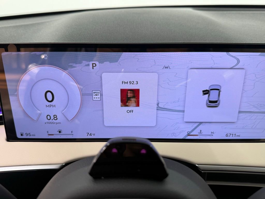 Used 2026 Genesis GV70 2.5T Select image 23