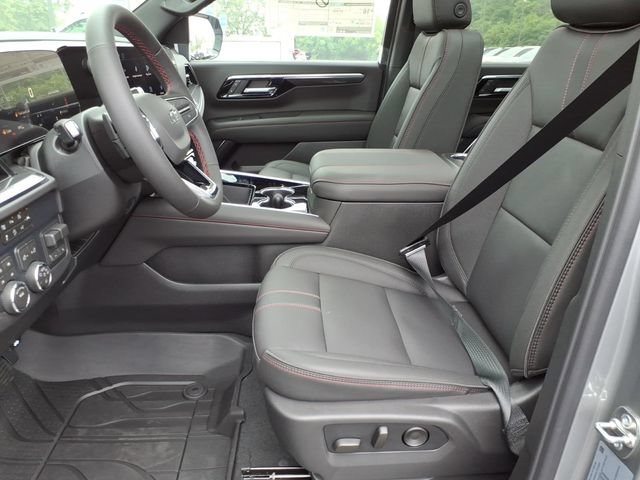 New 2026 Chevrolet Suburban RST w/ Comfort Package AWD/4WD image 6