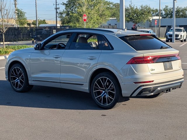 Certified 2022 Audi Q8 Prestige AWD/4WD image 7