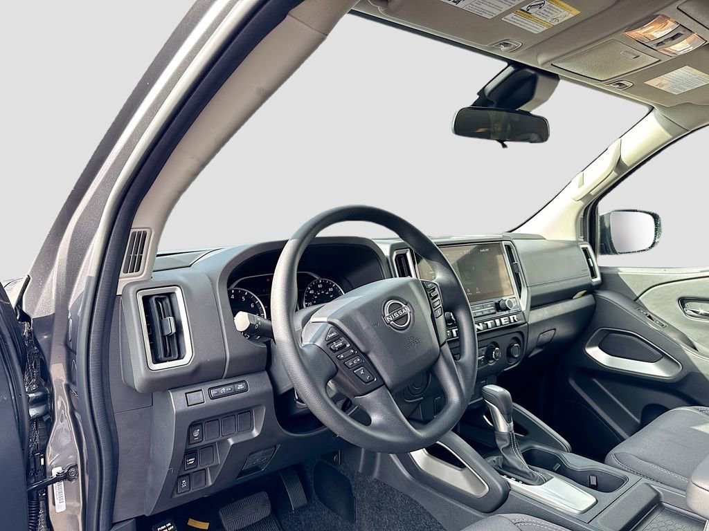 New 2026 Nissan Frontier SV image 9