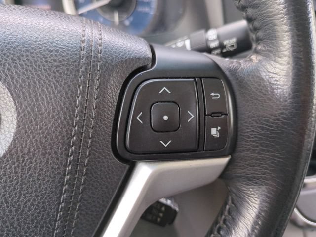 Used 2017 Toyota Sienna XLE w/ XLE Navigation Package AWD/4WD image 33