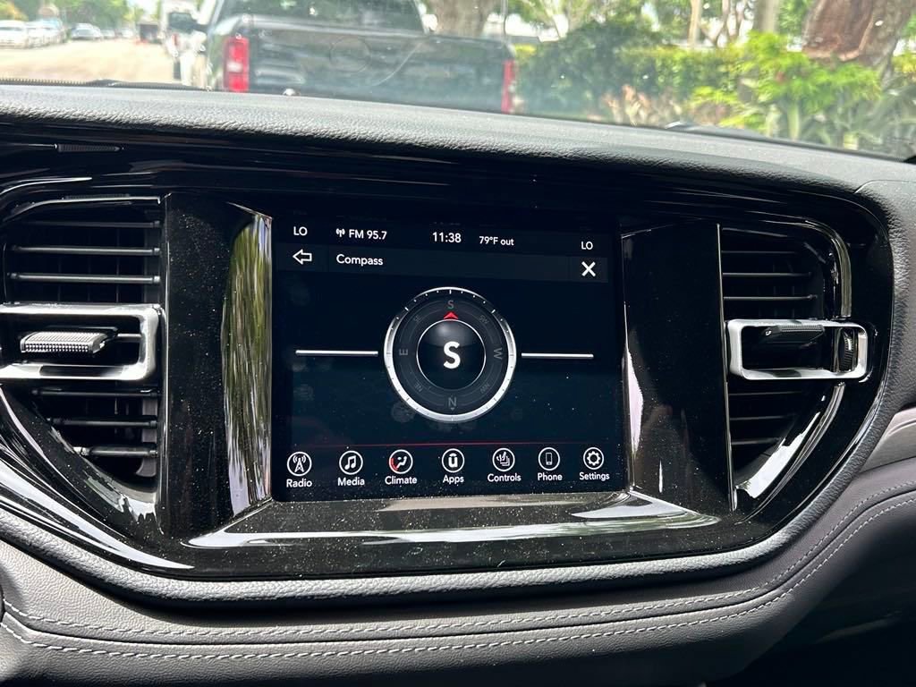 New 2024 Dodge Durango SXT w/ 3rd Row Seating Group image 12