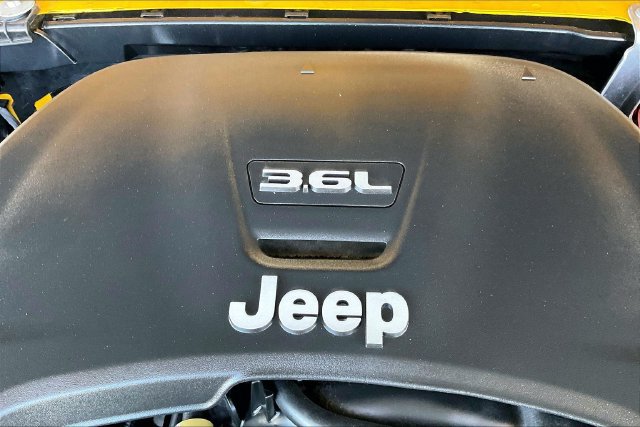 Used 2021 Jeep Wrangler Unlimited Sport AWD/4WD image 32