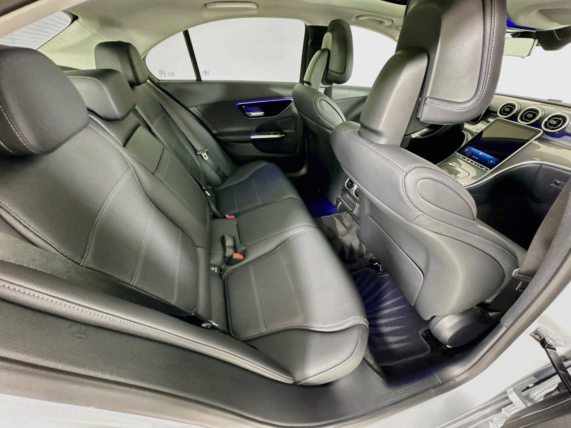 Certified 2026 Mercedes-Benz C 300 Sedan image 28