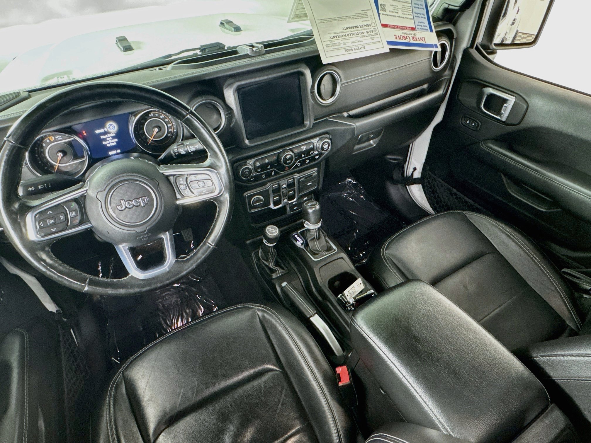 Used 2020 Jeep Wrangler Unlimited Sahara AWD/4WD image 19