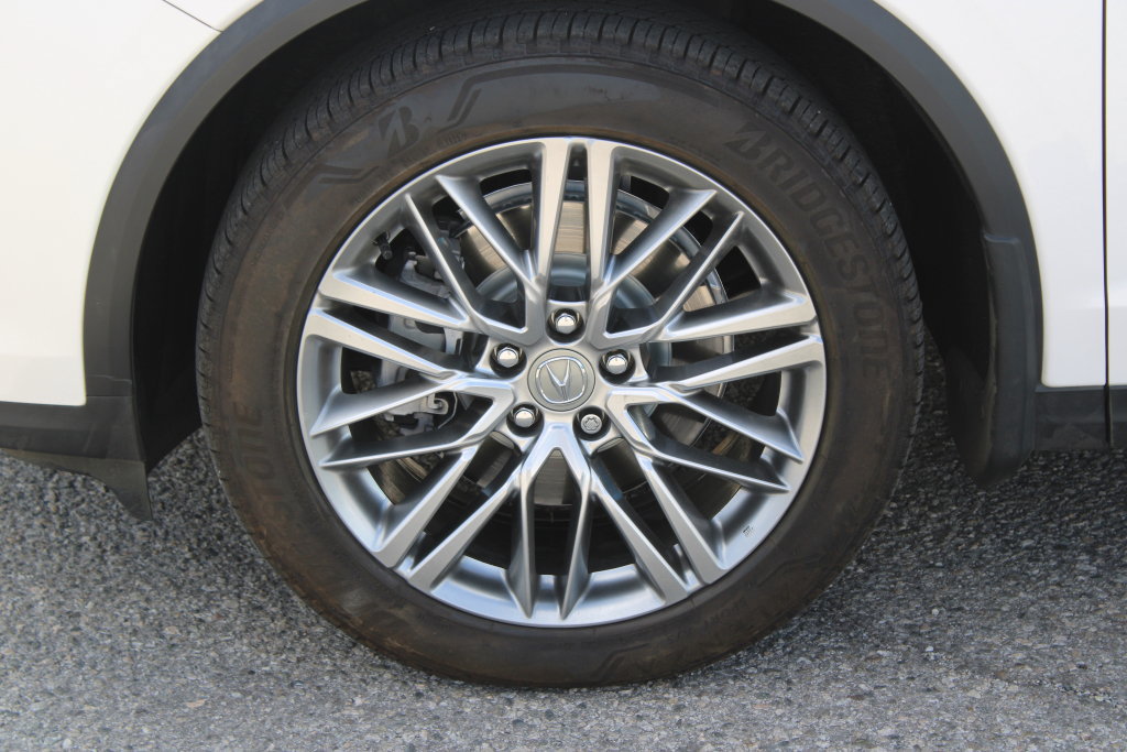 Used 2023 Acura MDX w/ Advance Package AWD/4WD image 8