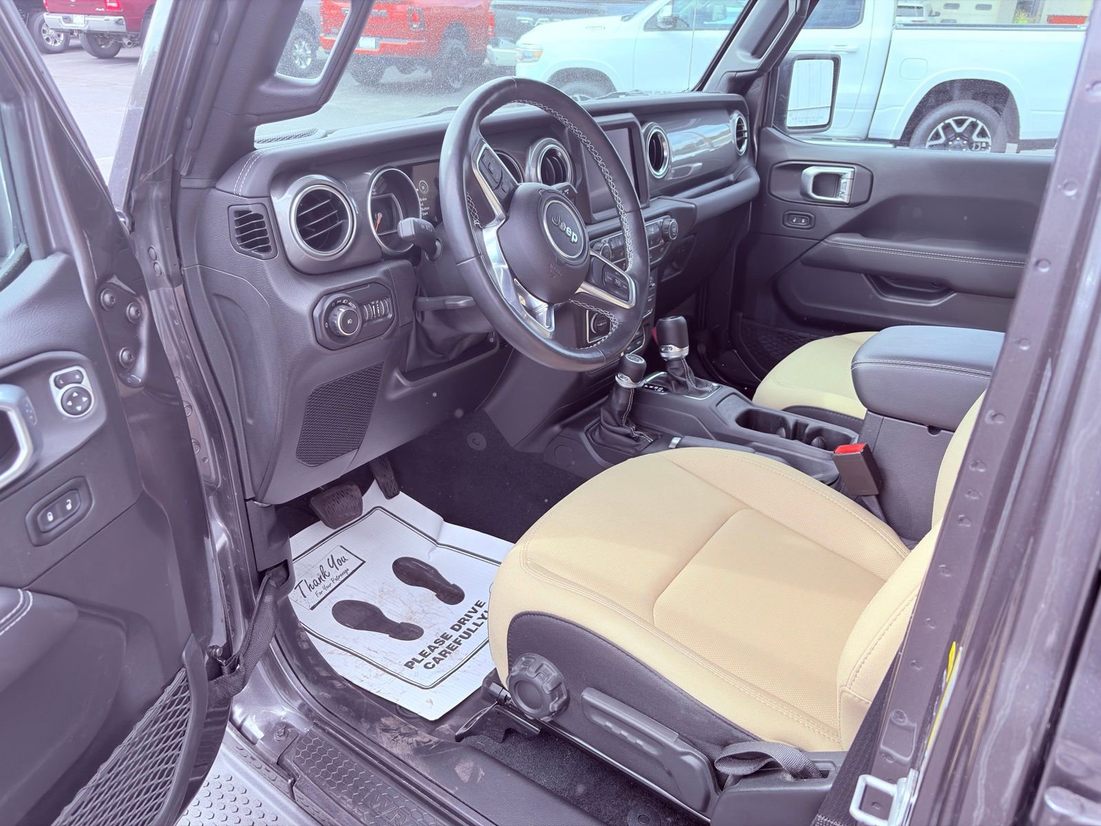 Used 2022 Jeep Wrangler Unlimited Sahara w/ LED Lighting Group image 6