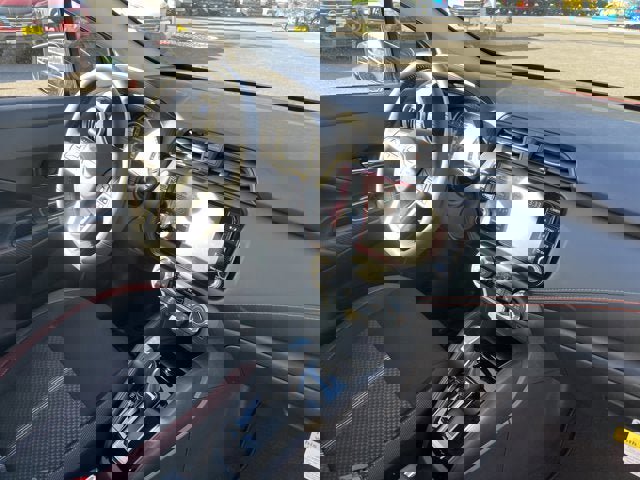 New 2025 Nissan Versa SR image 17