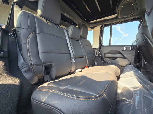 New 2025 Jeep Wrangler Sahara image 15