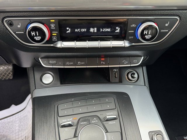 Used 2020 Audi Q5 2.0T Premium w/ Titanium Sport Package image 19