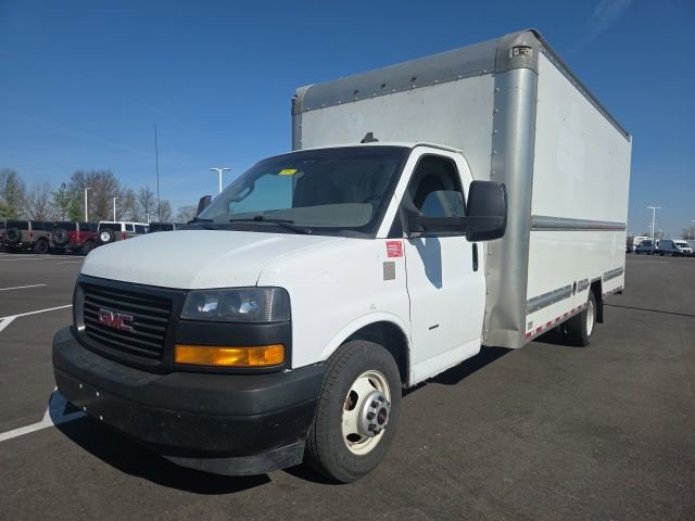 Used 2018 GMC Savana 3500 Extended w/ Driver Convenience Package video 2