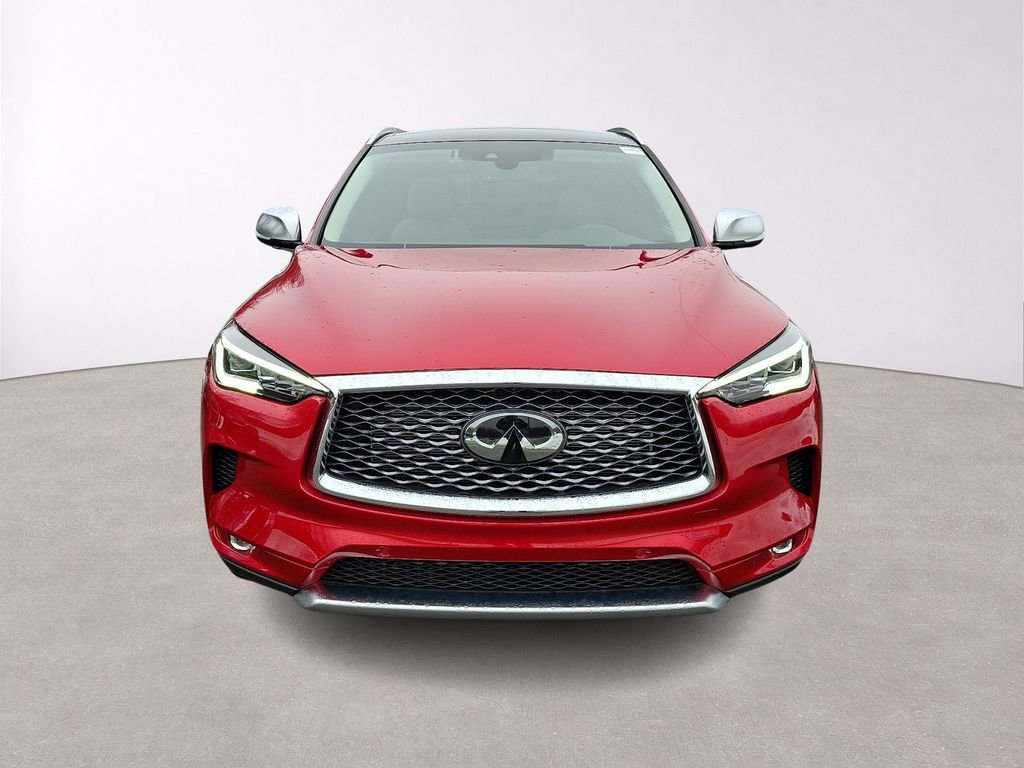 Used 2023 INFINITI QX50 Sensory w/ Accent Package AWD/4WD image 2