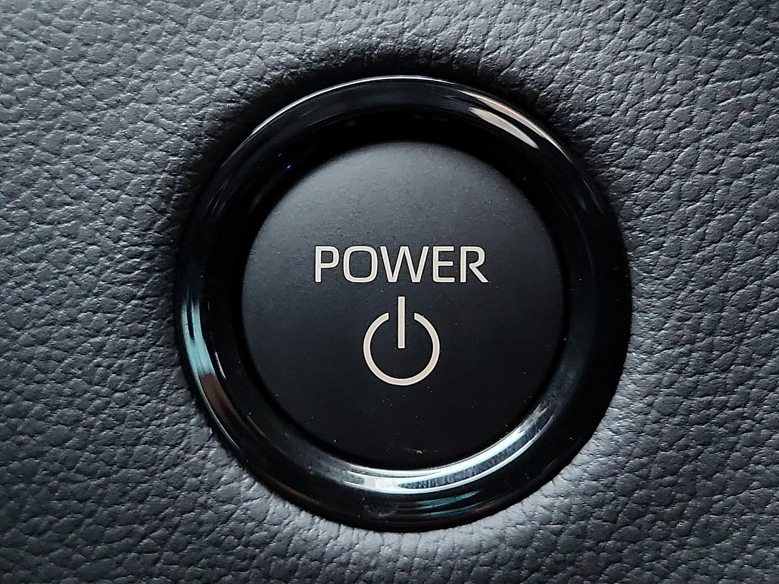 New 2026 Toyota Tundra Limited AWD/4WD image 17