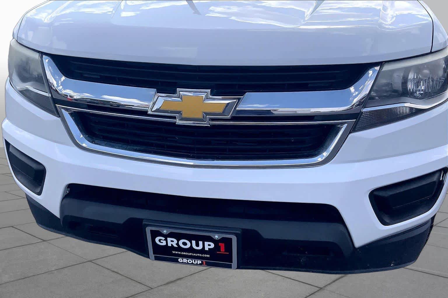 Used 2017 Chevrolet Colorado W/T RWD image 30