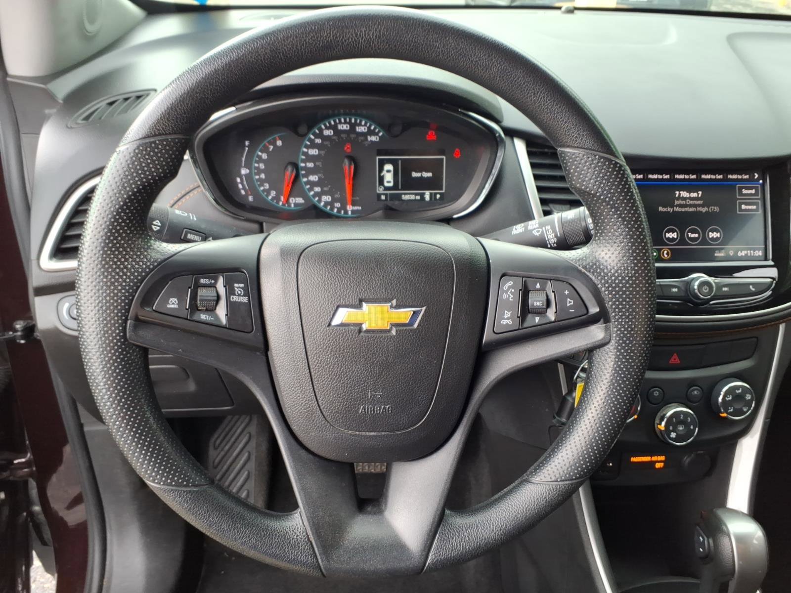 Used 2020 Chevrolet Trax LT FWD image 20