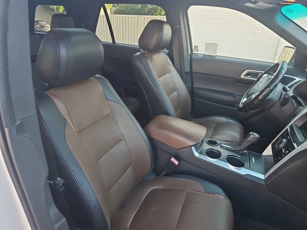 Used 2013 Ford Explorer Limited image 14