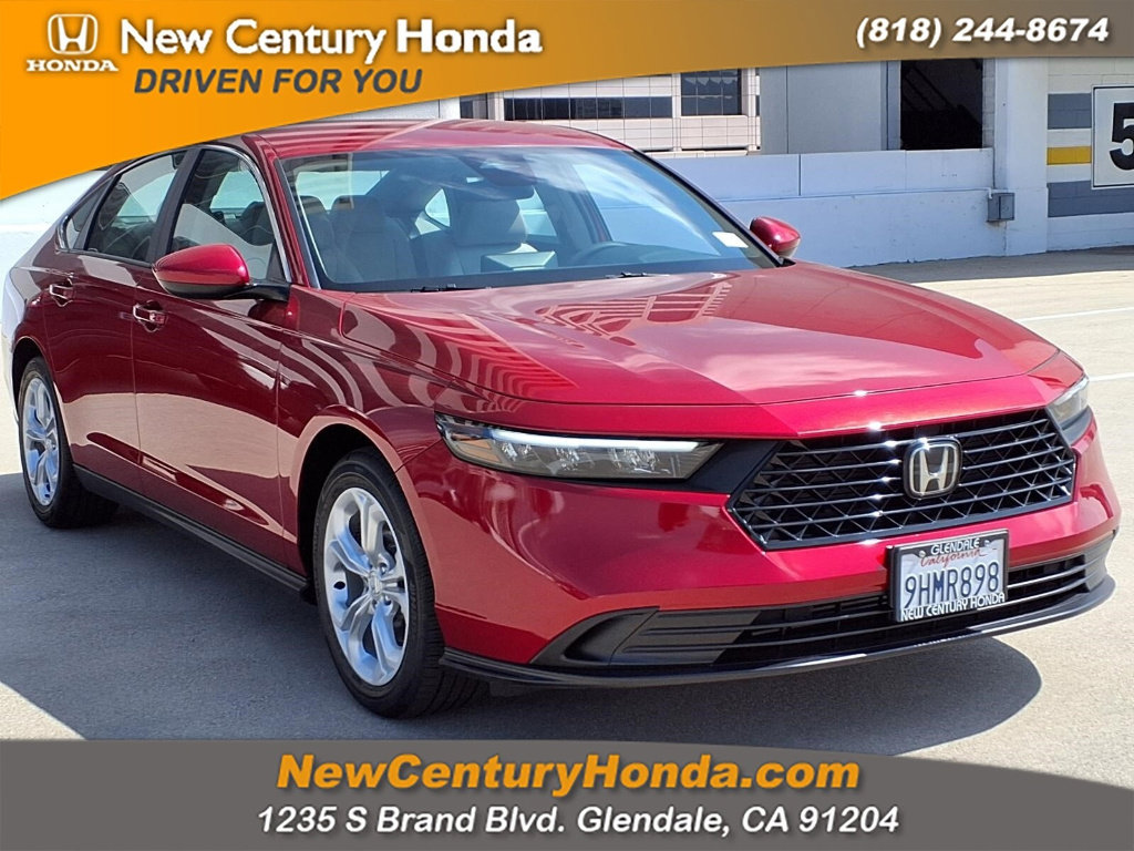 Used 2023 Honda Accord LX image 3