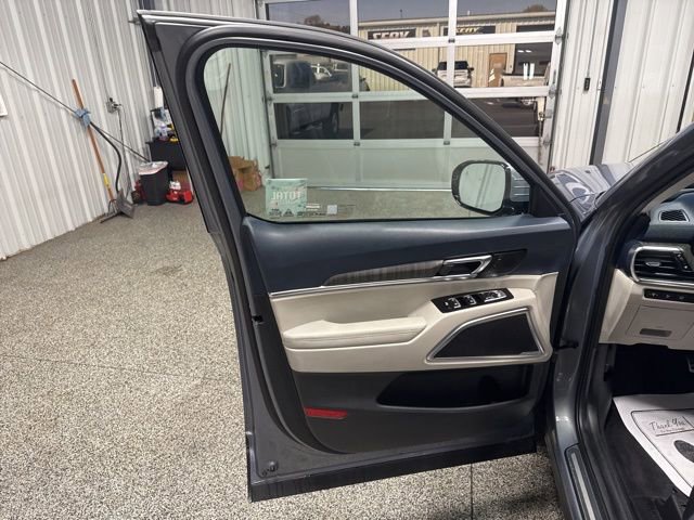 Used 2023 Kia Telluride SX Prestige image 8