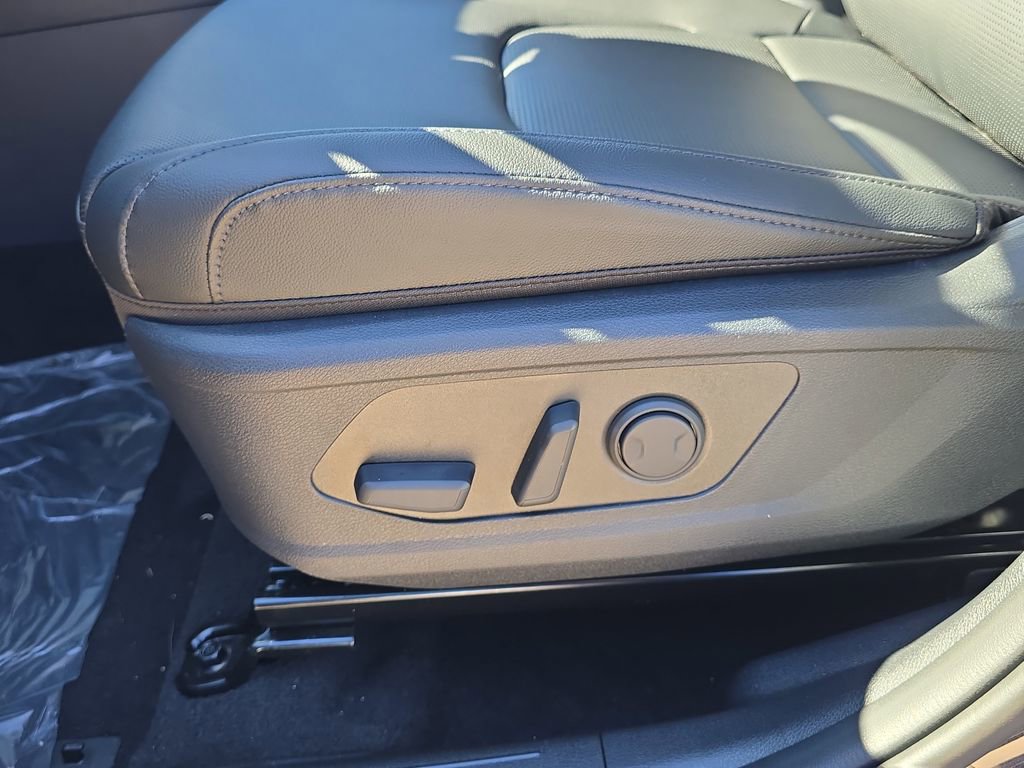 New 2026 Kia Sportage EX w/ EX Panorama Roof Package image 23