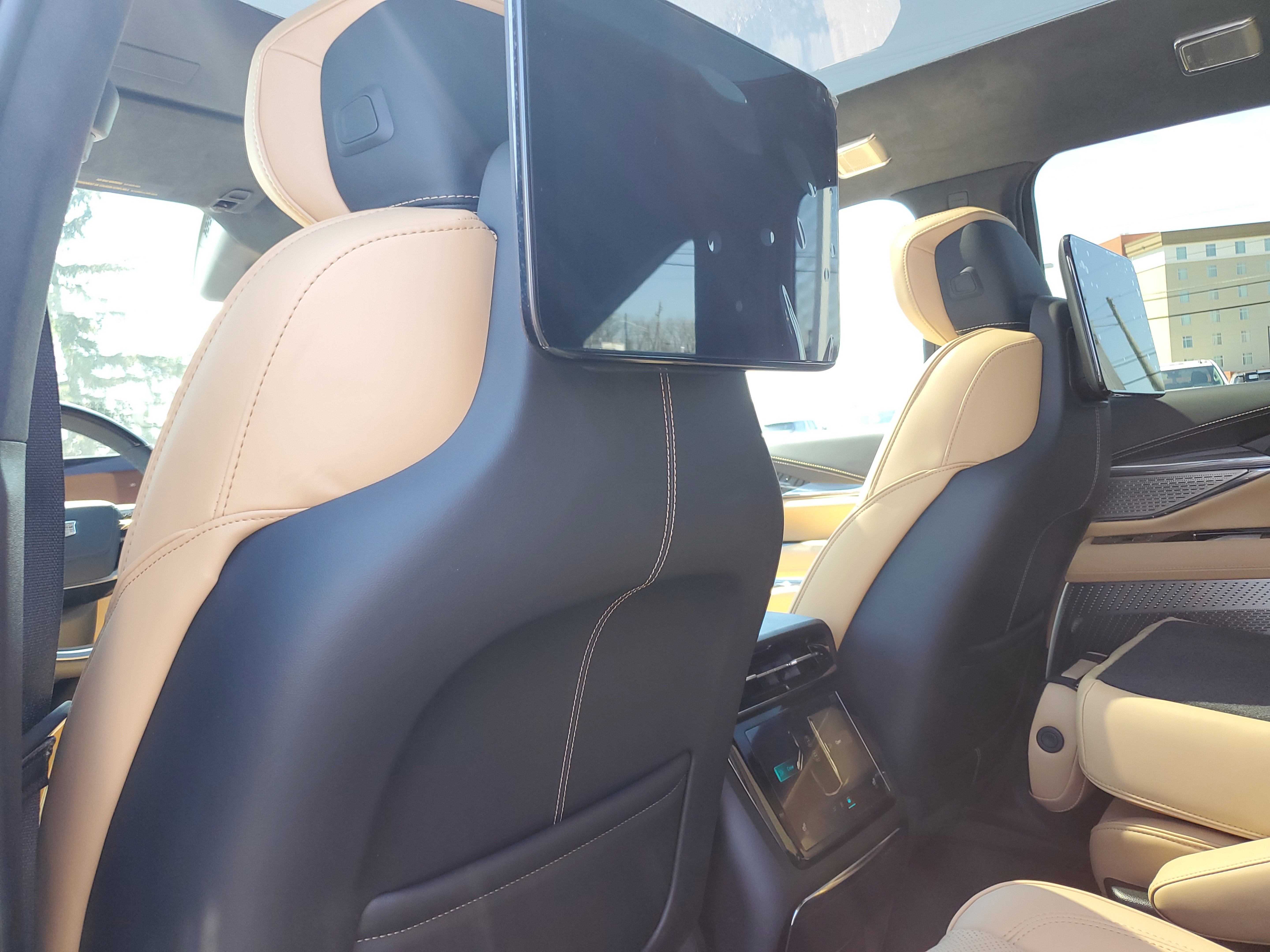 New 2025 Cadillac Escalade IQ Sport 2 image 11