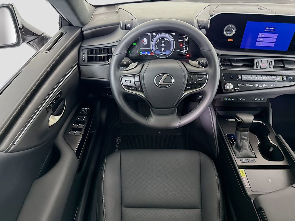 Certified 2025 Lexus ES 300h w/ Premium Package FWD image 10