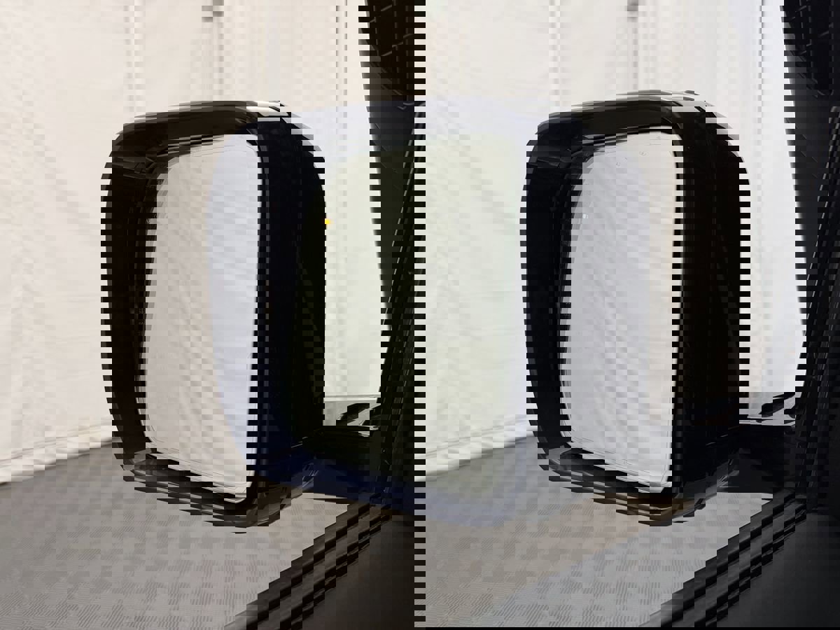 Used 2020 Land Rover Defender 110 First Edition image 17