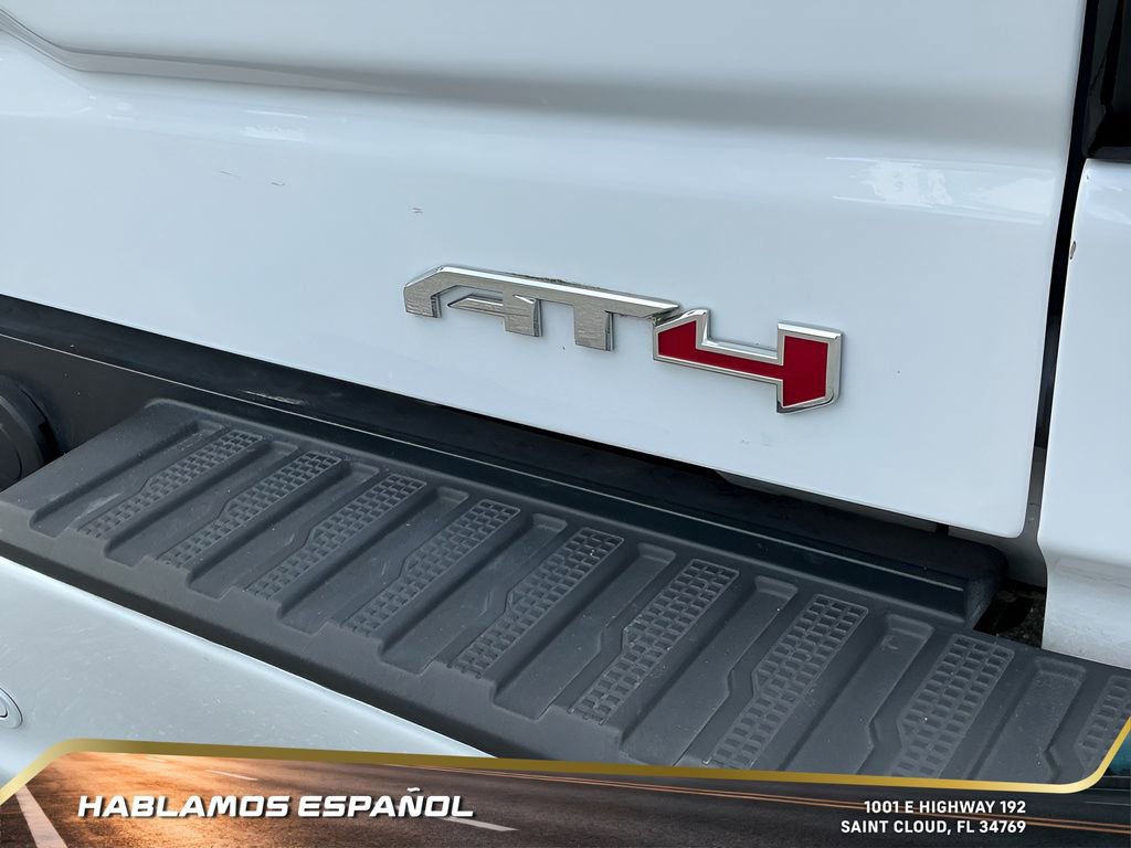 Used 2024 GMC Sierra 1500 AT4 w/ Technology Package image 20