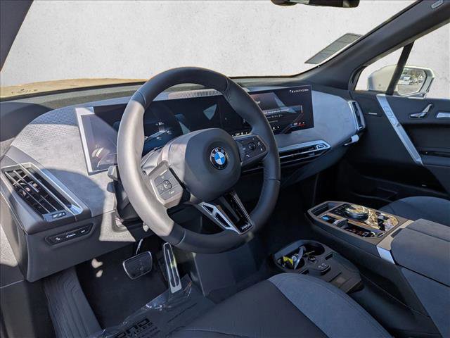 New 2026 BMW iX xDrive60 image 3