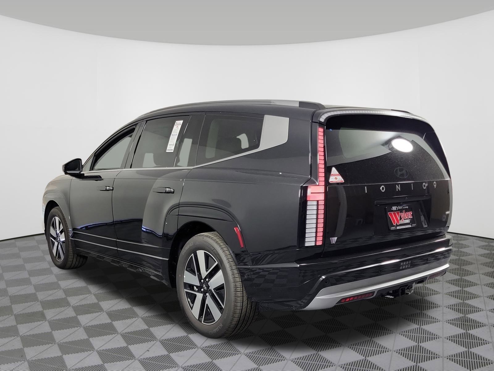 New 2026 Hyundai Ioniq 9 SEL image 38